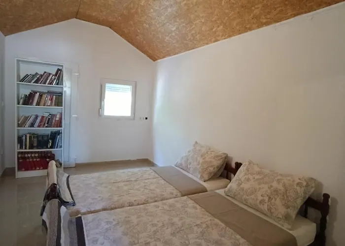 Nikola Apartament