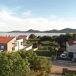Nikola * 比奥格勒·纳·莫鲁