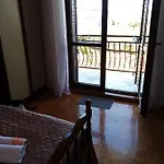 Nikola *