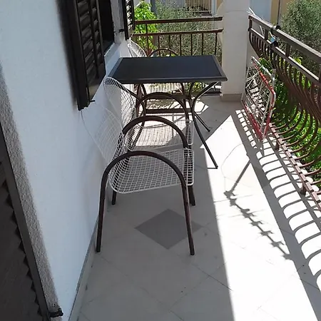 Nikola * Biograd Na Moru