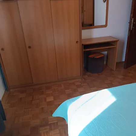 Apartment Nikola *