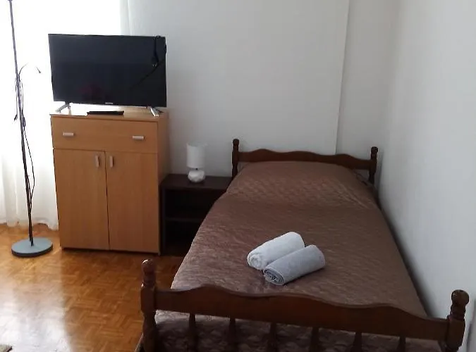 Nikola Apartman *