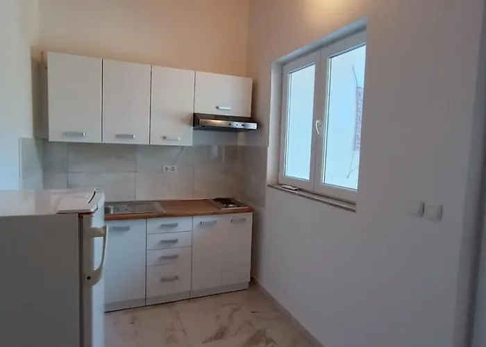 Apartman Nikola Biograd Na Moru